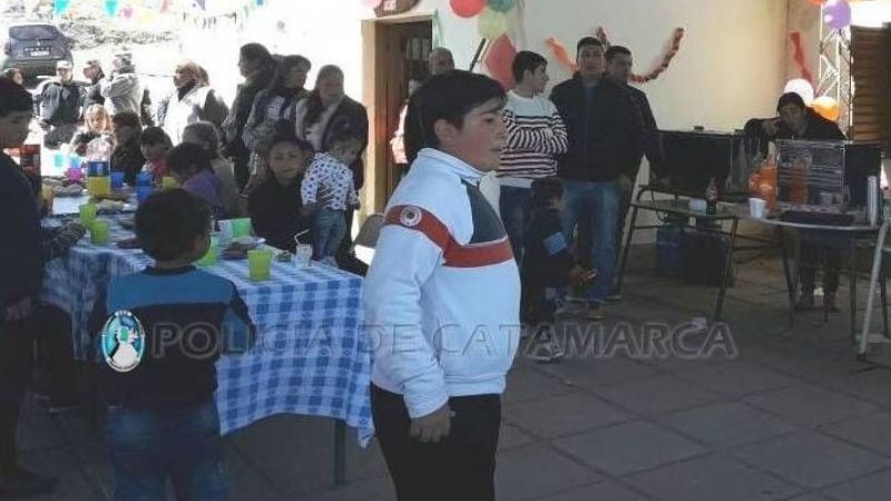 Niños de El Taco festejaron su día