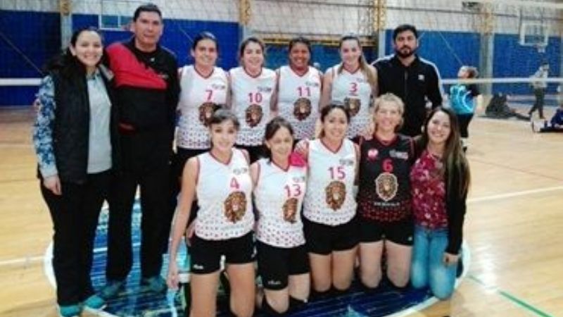 El vóley define este el sábado los título femeninos