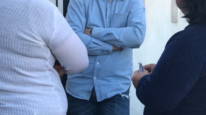 Mascheroni junto a los vecinos del B° Mi Jardín