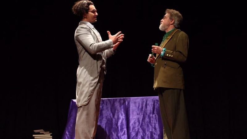 Teatro Regional: “Un Tonto en una Caja” y “Amiaire”