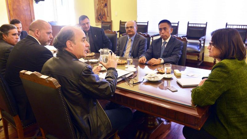 Lucía recibió a empresarios chinos