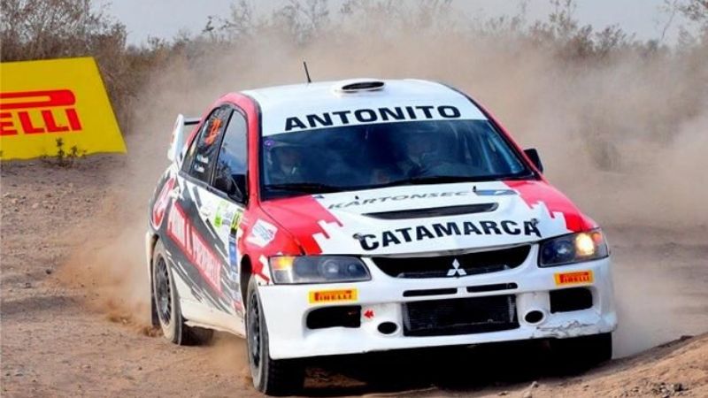 Antonio marcha quinto, y Melisa abandonó