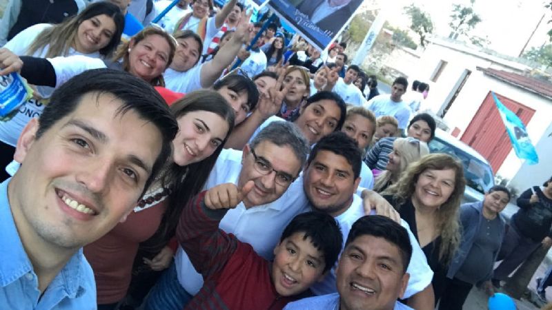 Jalil acompañó a Mascheroni en la multitudinaria caminata