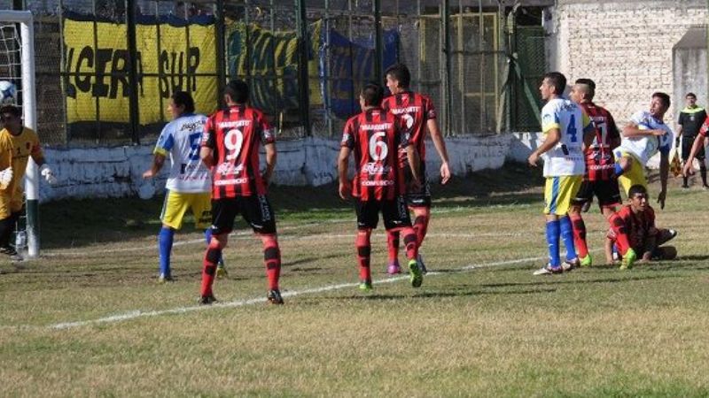 Enorme goleada 6-1 de “Poli” y caída del “Defe”