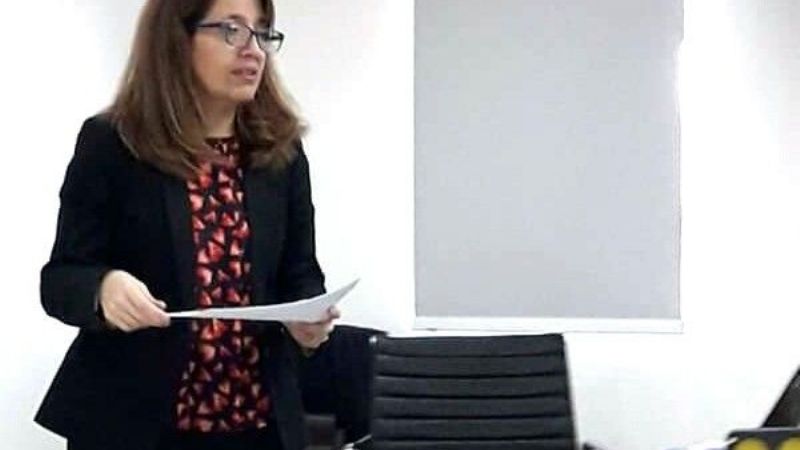 Firma de convenio por el programa "Aprendiendo a disfrutar"