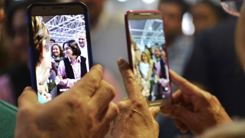 Lucía visitó el Portal del Emprendedor