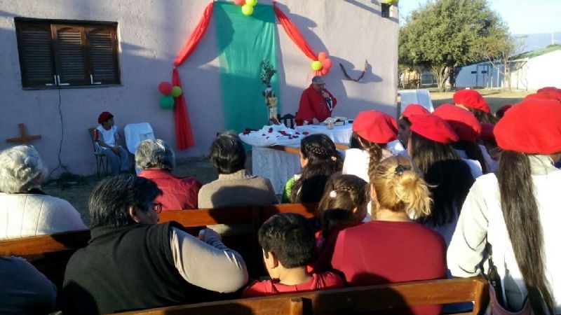Celebraron a San Pantaleón en el barrio Altos de Choya