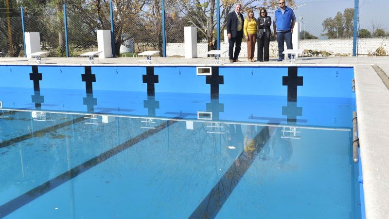 Lucía recorrió los avances de obras en el Polideportivo