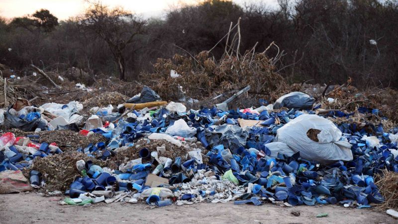 Malestar por basurales en inmediaciones de “La Casona”