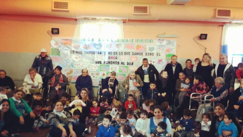 El Jardín Maternal en el Hogar de Ancianos “Fray Mamerto Esquiú”