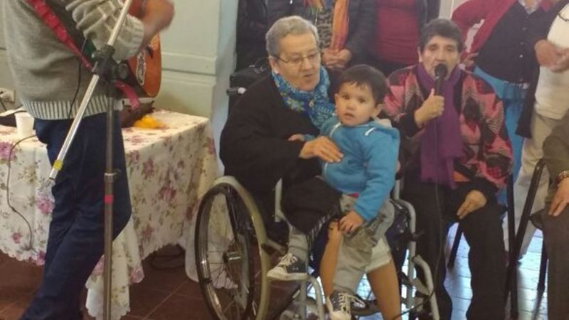 El Jardín Maternal en el Hogar de Ancianos “Fray Mamerto Esquiú”