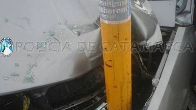 Chocó contra un poste cerca del CAPE