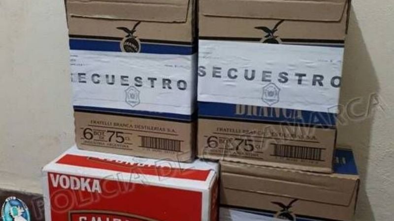 Le secuestraron 30 botellas de bebidas alcohólicas en El Rodeo