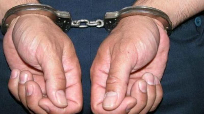 Aprehenden a dos hombres con pedido de detención