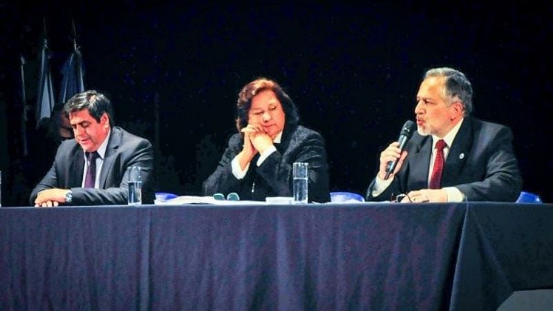 Solá Jais presidió el Parlamento Nacional Infantil