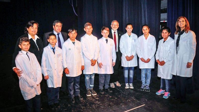 Solá Jais presidió el Parlamento Nacional Infantil