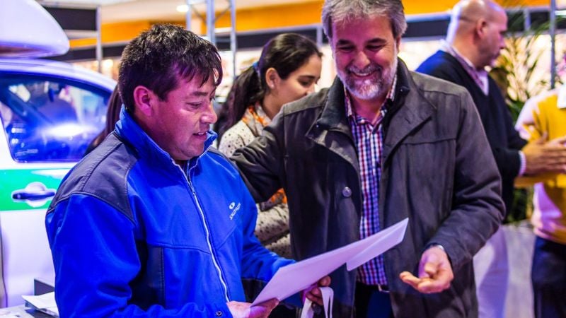 Primer concurso minero “Manos creadoras”