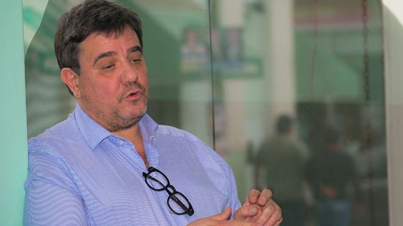 Charla debate “Estado y Gobierno”