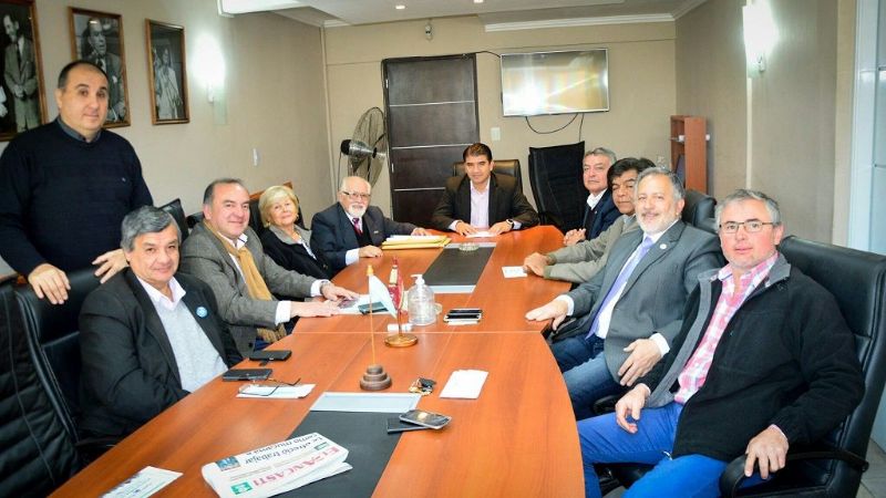 Senadores se reunieron con el presidente de la Fundación Marambio