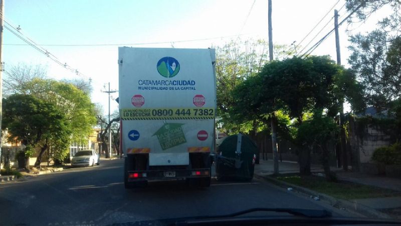 Se están instalando 300 nuevos contenedores en la Capital