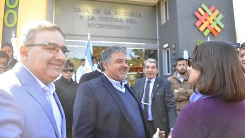 La Gobernadora anunció repavimentación del tramo El Rodeo-Las Juntas