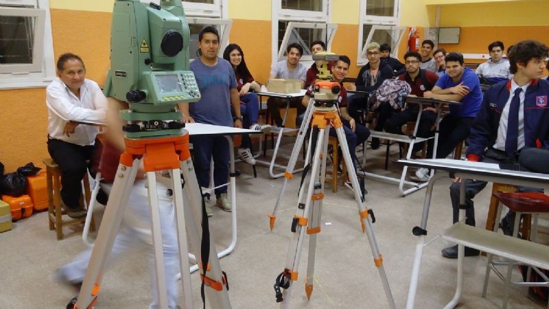 La Facultad de Tecnología promociona sus carreras