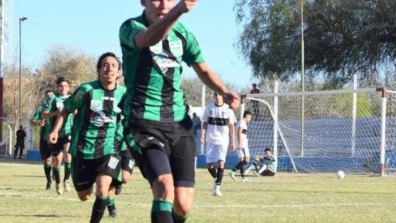 Ferro le ganó un partidazo al CAI (C) y es líder
