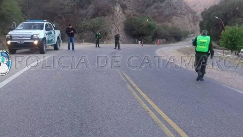 Motociclista sufrió graves heridas al caer a una alcantarilla