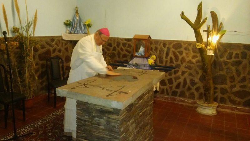 Fue consagrado el altar y dedicado el templo de Amanao