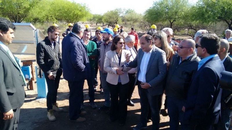 Corpacci inauguró obra de agua potable en Las Peñas