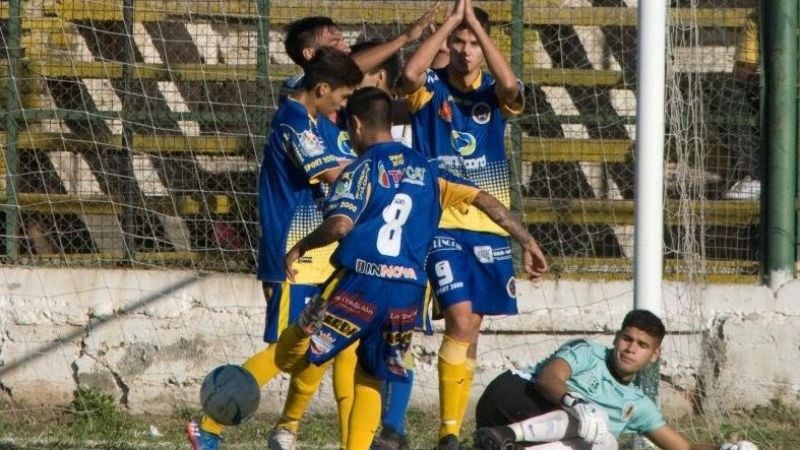 Y “Poli” y “Defe” llegaron a la cima en la Capital