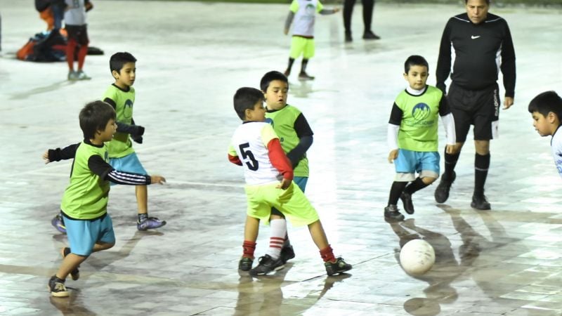 Requisitos para utilizar canchas de fútbol en el “Poli Sur”
