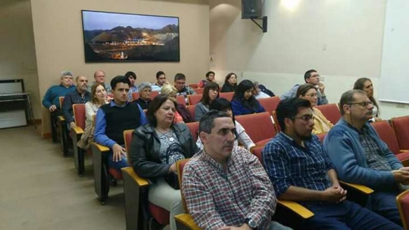 Destacada conferencia sobre el texto bíblico en la universidad