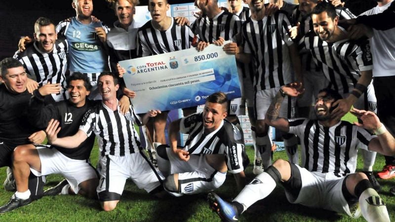 El “Lobo” mendocino, Huracán, Banfield en la Copa