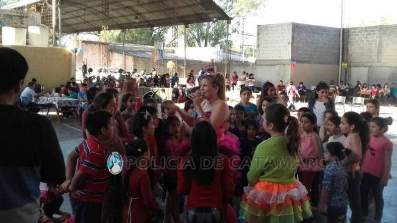 Personal policial festejó el Día del Niño en Valle Viejo