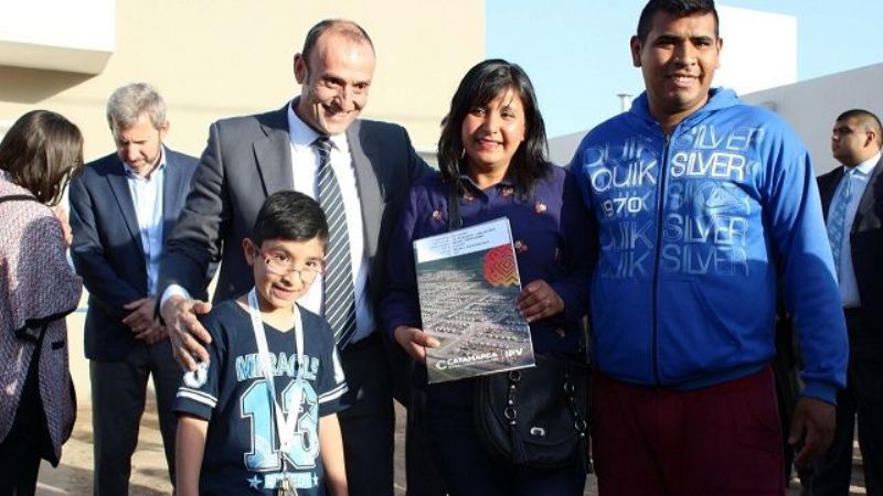 “No hay acto que me conmueva tanto como la entrega de viviendas”