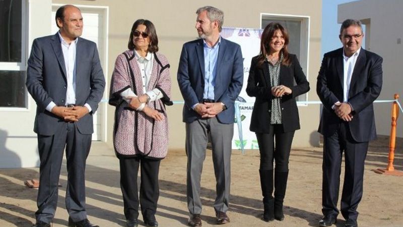 “No hay acto que me conmueva tanto como la entrega de viviendas”