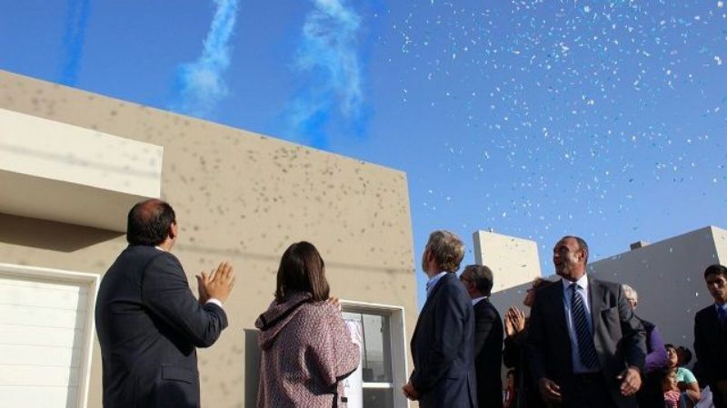 “No hay acto que me conmueva tanto como la entrega de viviendas”