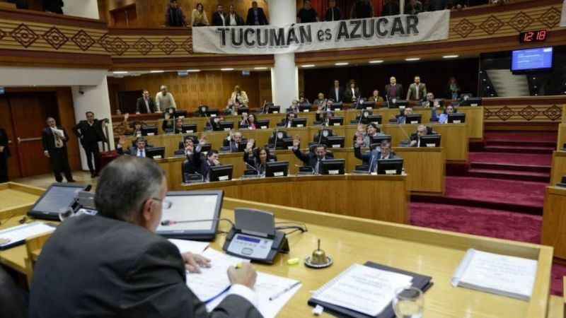 En venganza por lo del azúcar, Tucumán quiere prohibir el maní cordobés