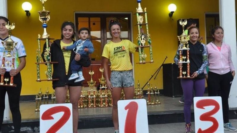 Castro y Leiva ganaron en “la larga” de la “mercantil”