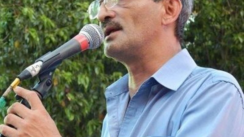 Barros cruzó a dirigentes de Cambiemos