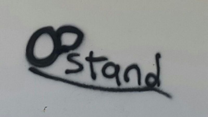 Atacaron con pintadas la sede del PJ