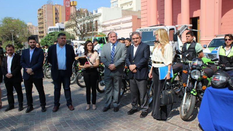 Presentaron y ponen en marcha las foto-multas en la Capital