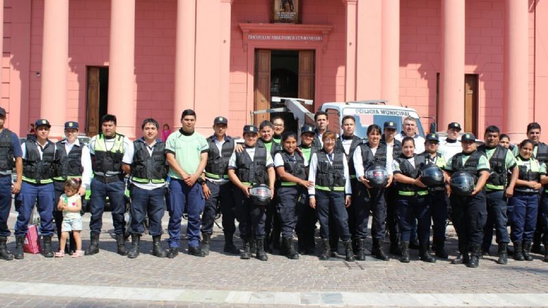 Presentaron y ponen en marcha las foto-multas en la Capital