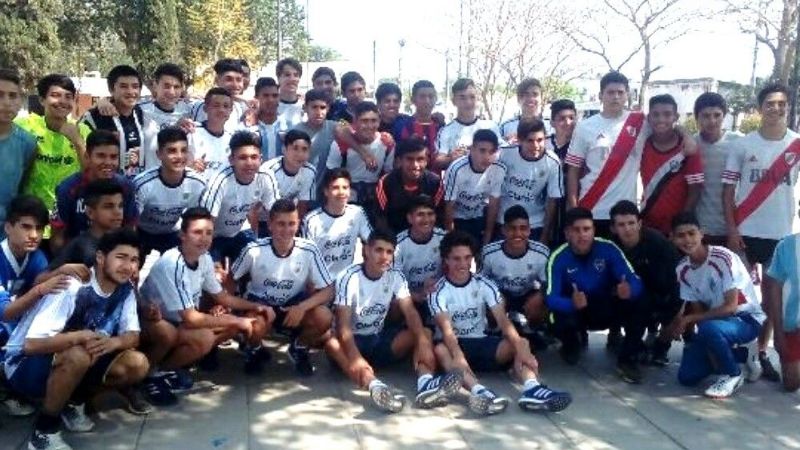 Icaño se enfrenta al Sub 15 dirigido por Pablo Aimar