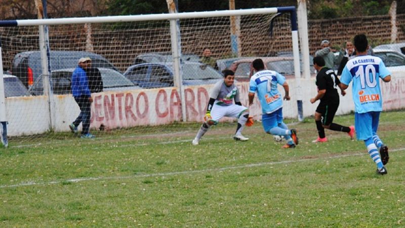 “Sagrada” goleada 4-0 al “Santo”, en Las Chacras