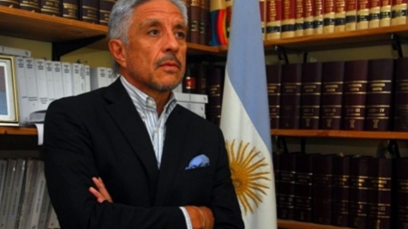 Aprobaron pliegos de Contreras como Juez Federal