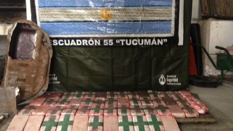 Gendarme y a su pareja detenidos en Tucumán con 40 kilos de cocaína