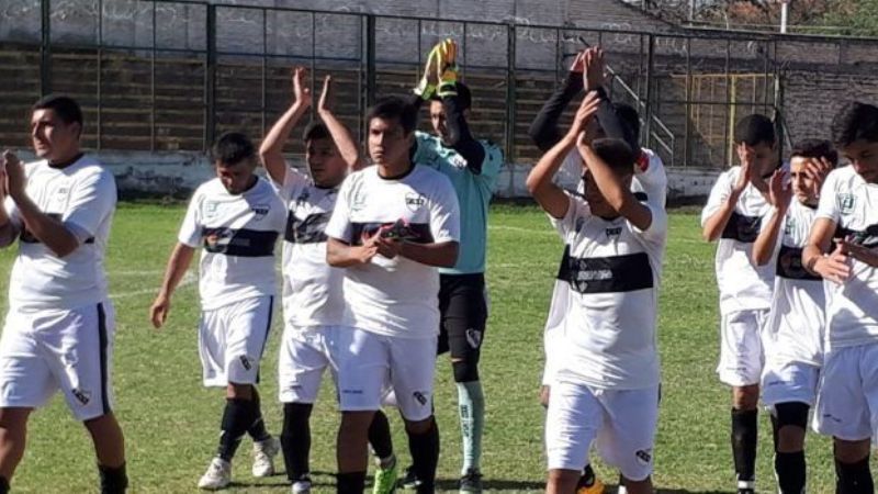 “Defe” sube a fuerza de goles 5-1 al CAI de Huillapima