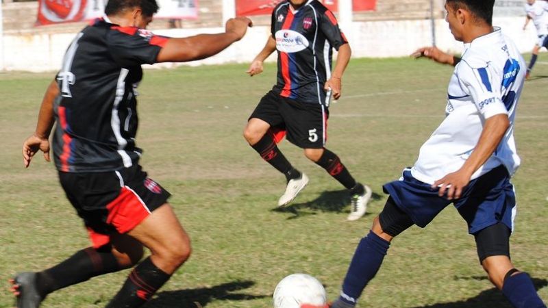 “Cuervos” y “Diablos” a mano; La Tercena escolta
